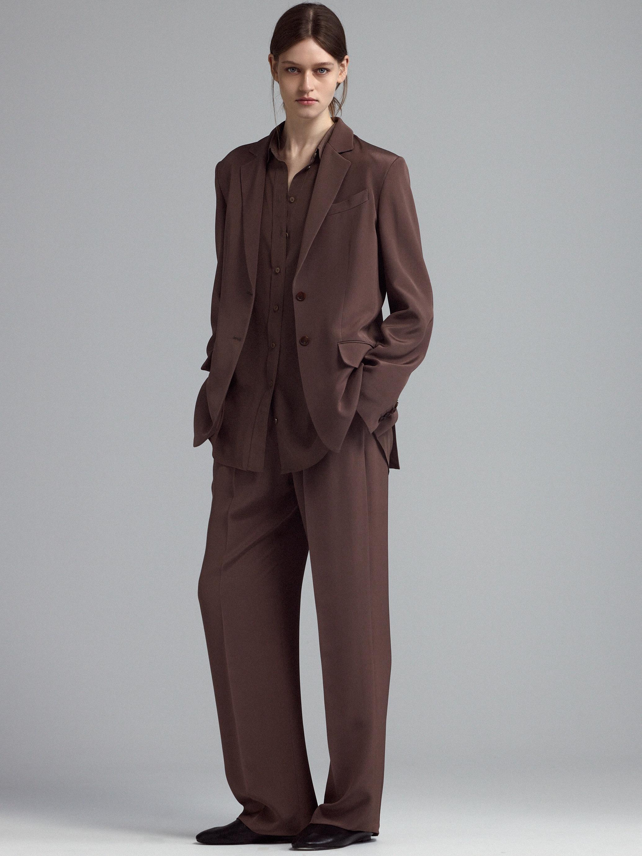 Брюки из шелка