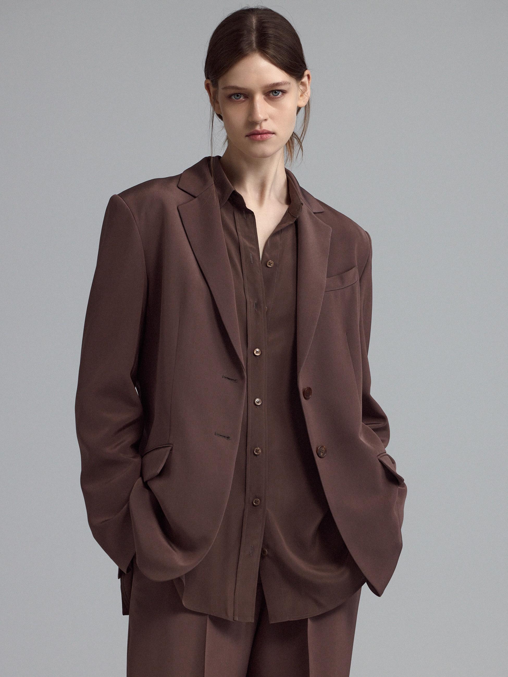 Блузка из шелка