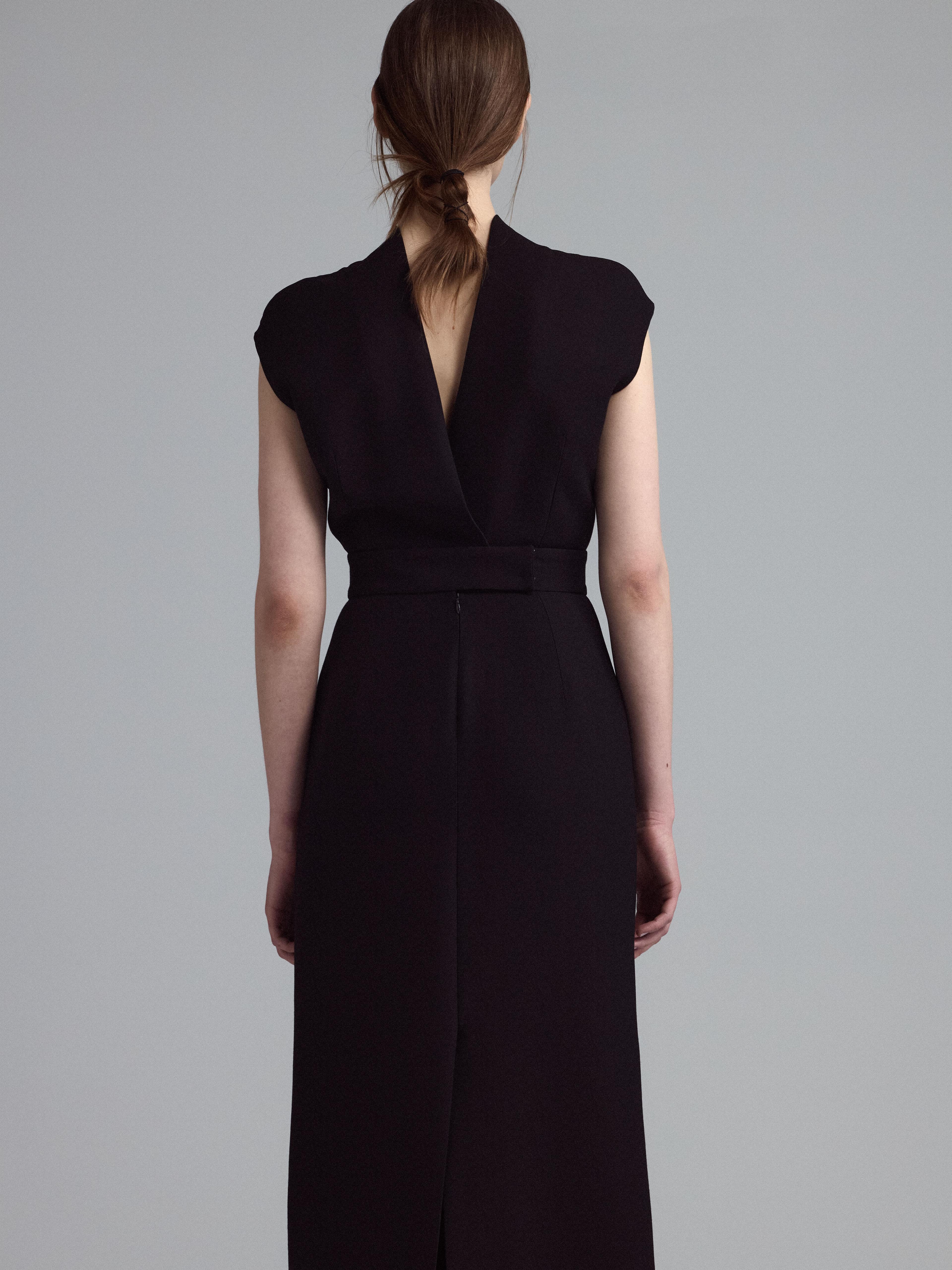 Платье из шерсти и шёлка 