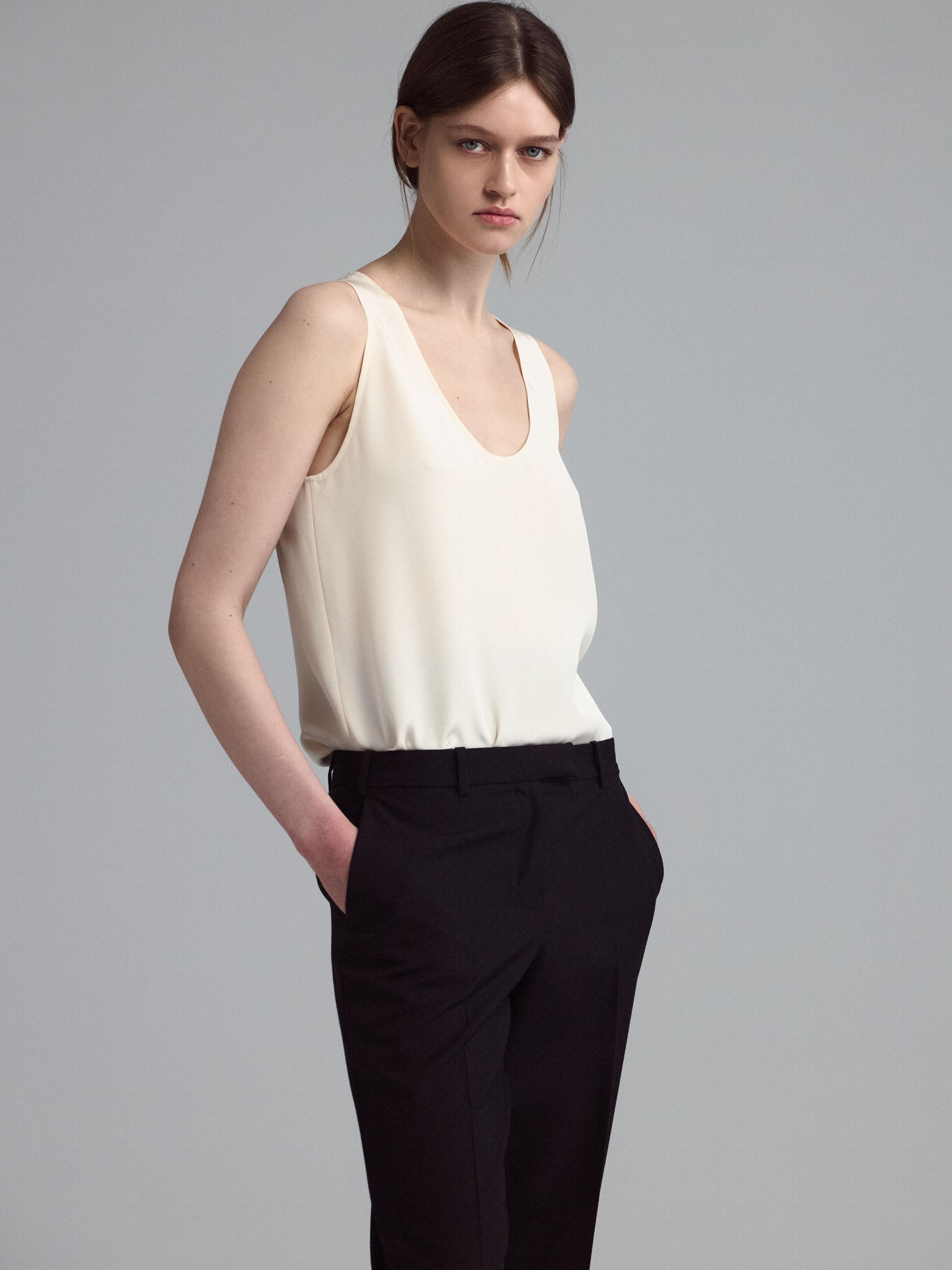 Топ из шелка 