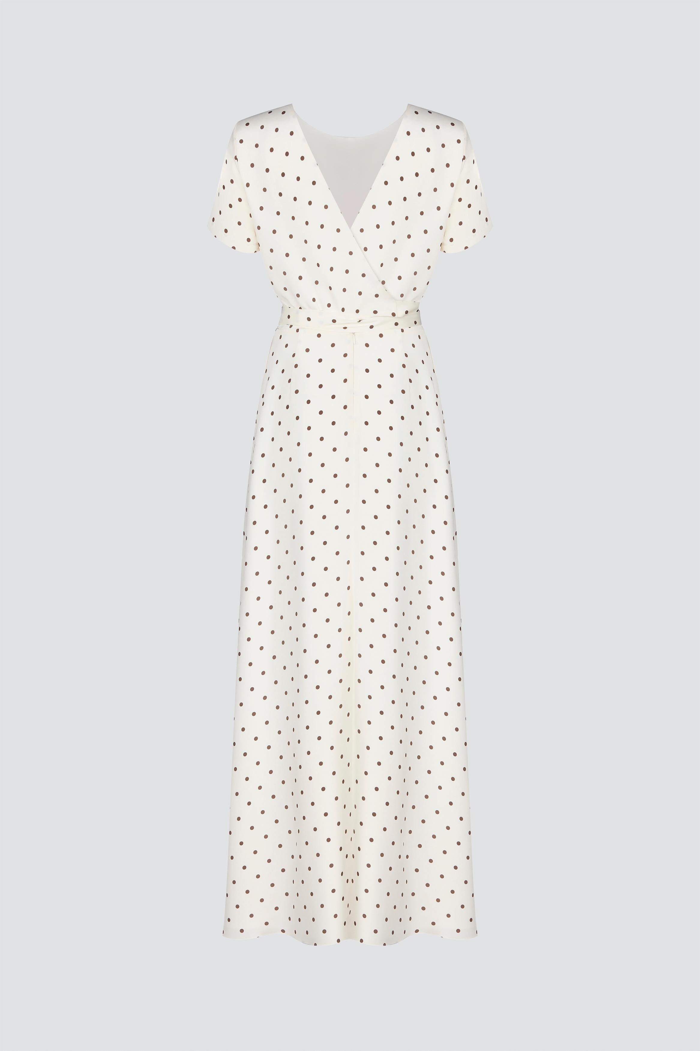 Maxi dress with a polka dot print