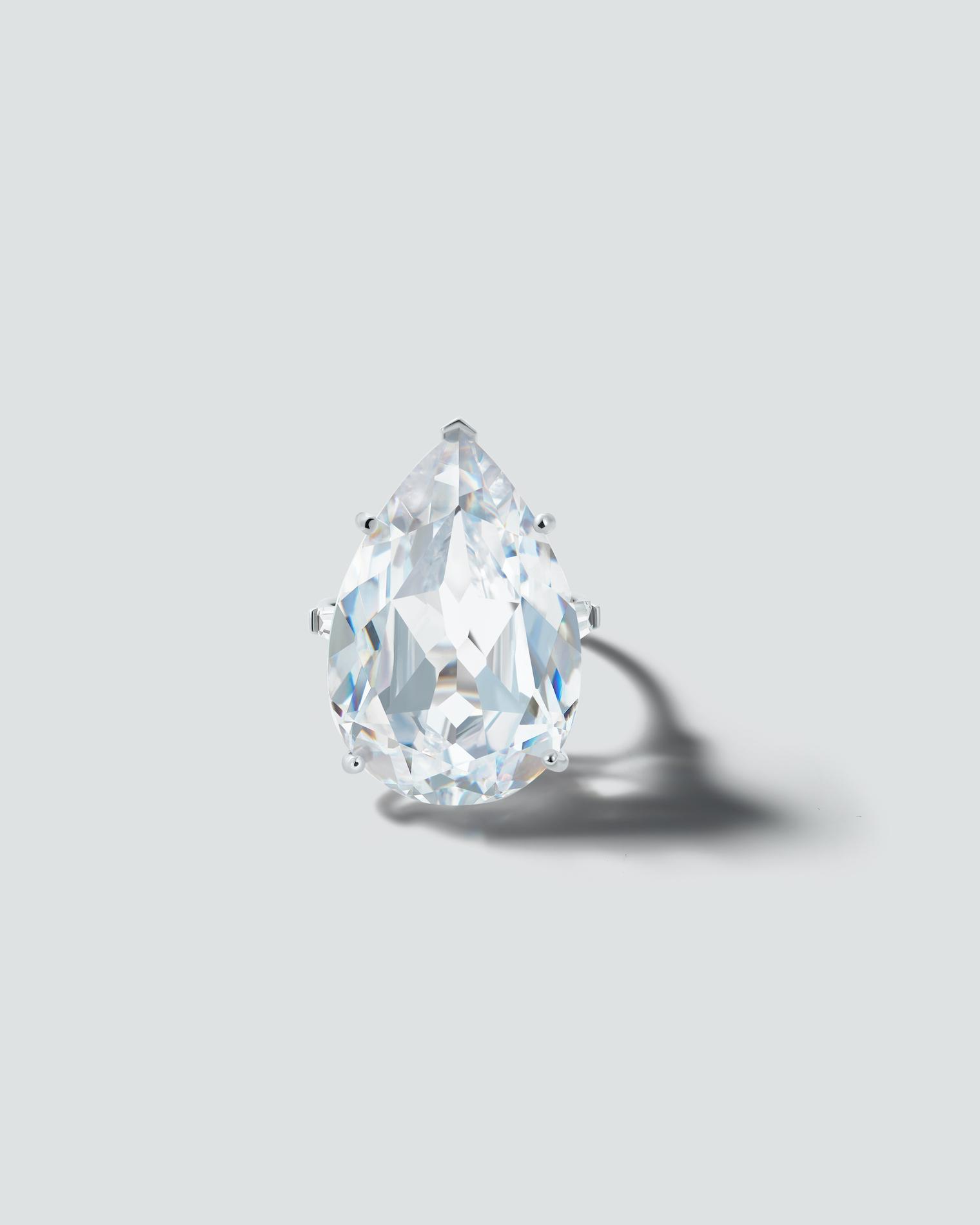 Pear-shaped cut ring