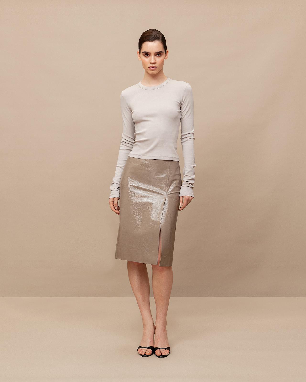 Patent leather midi skirt with side slit