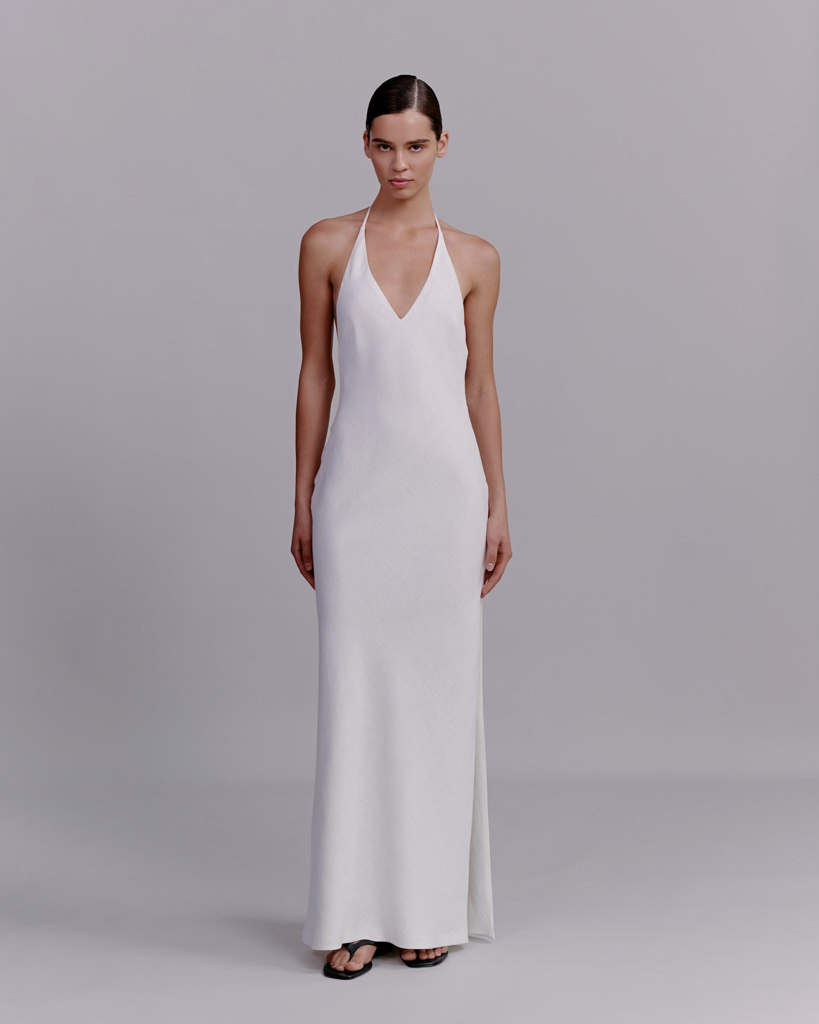 Linen dress with an open back
