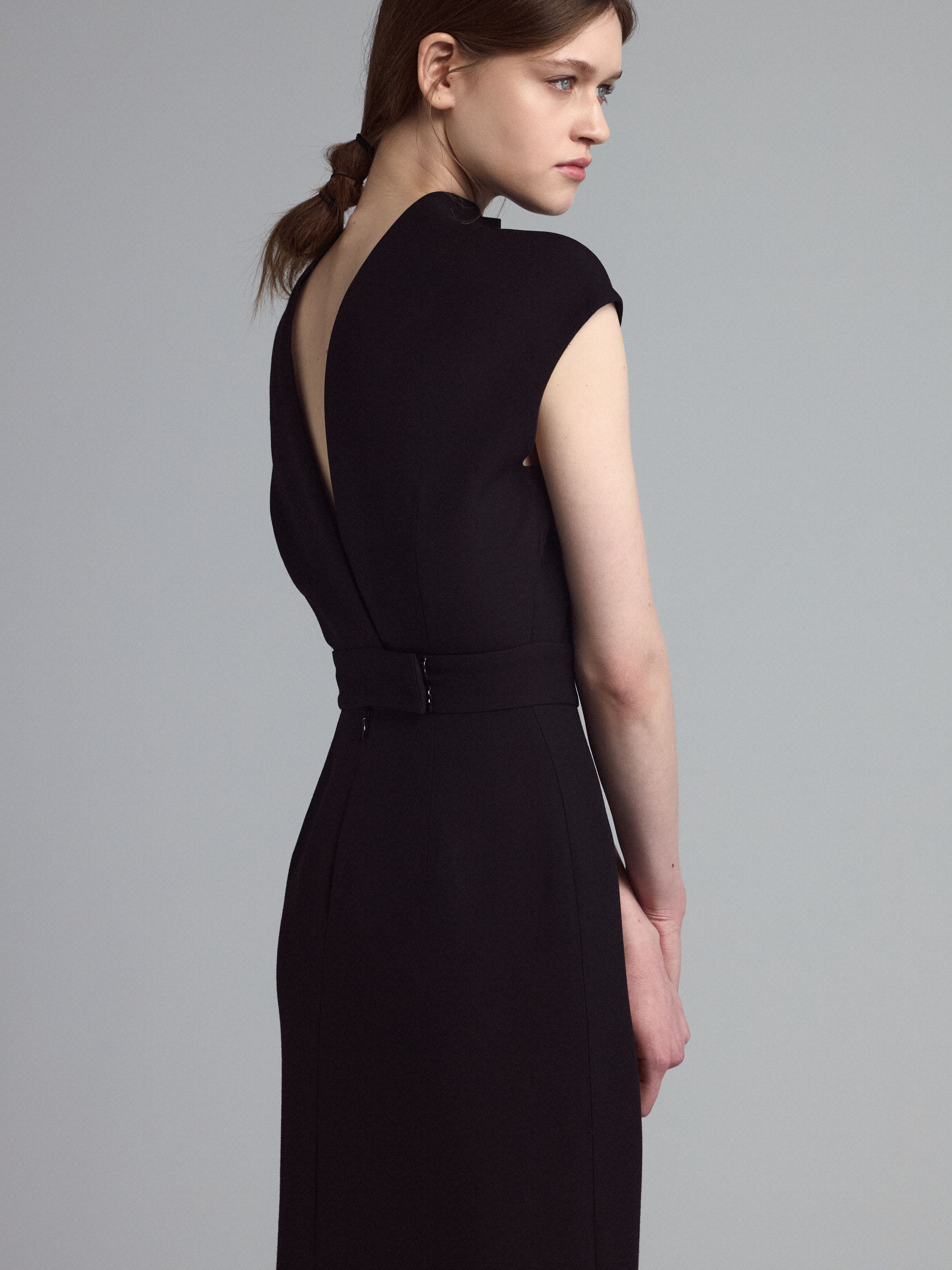 Платье из шерсти и шёлка 