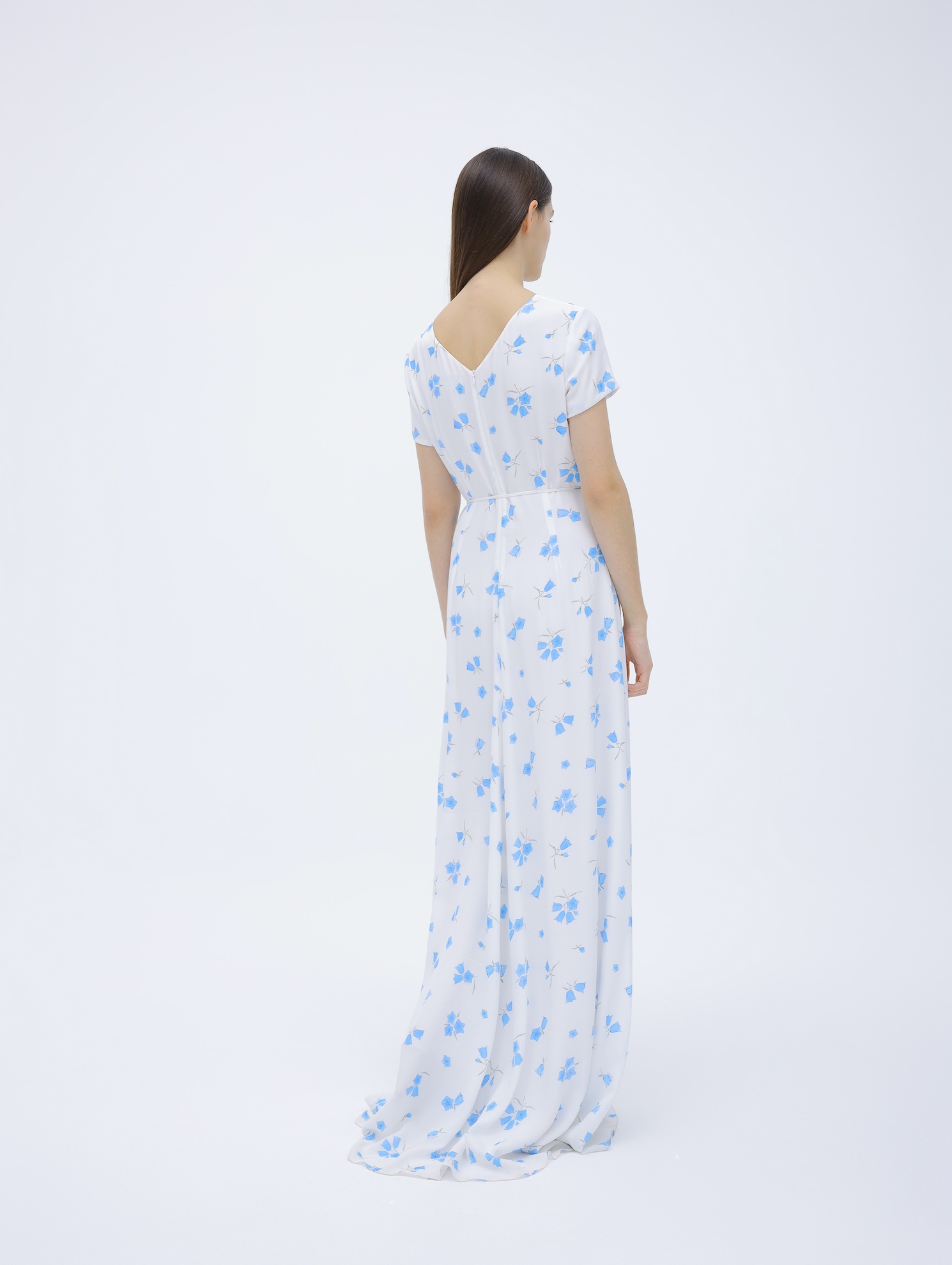 Floral-print train dress