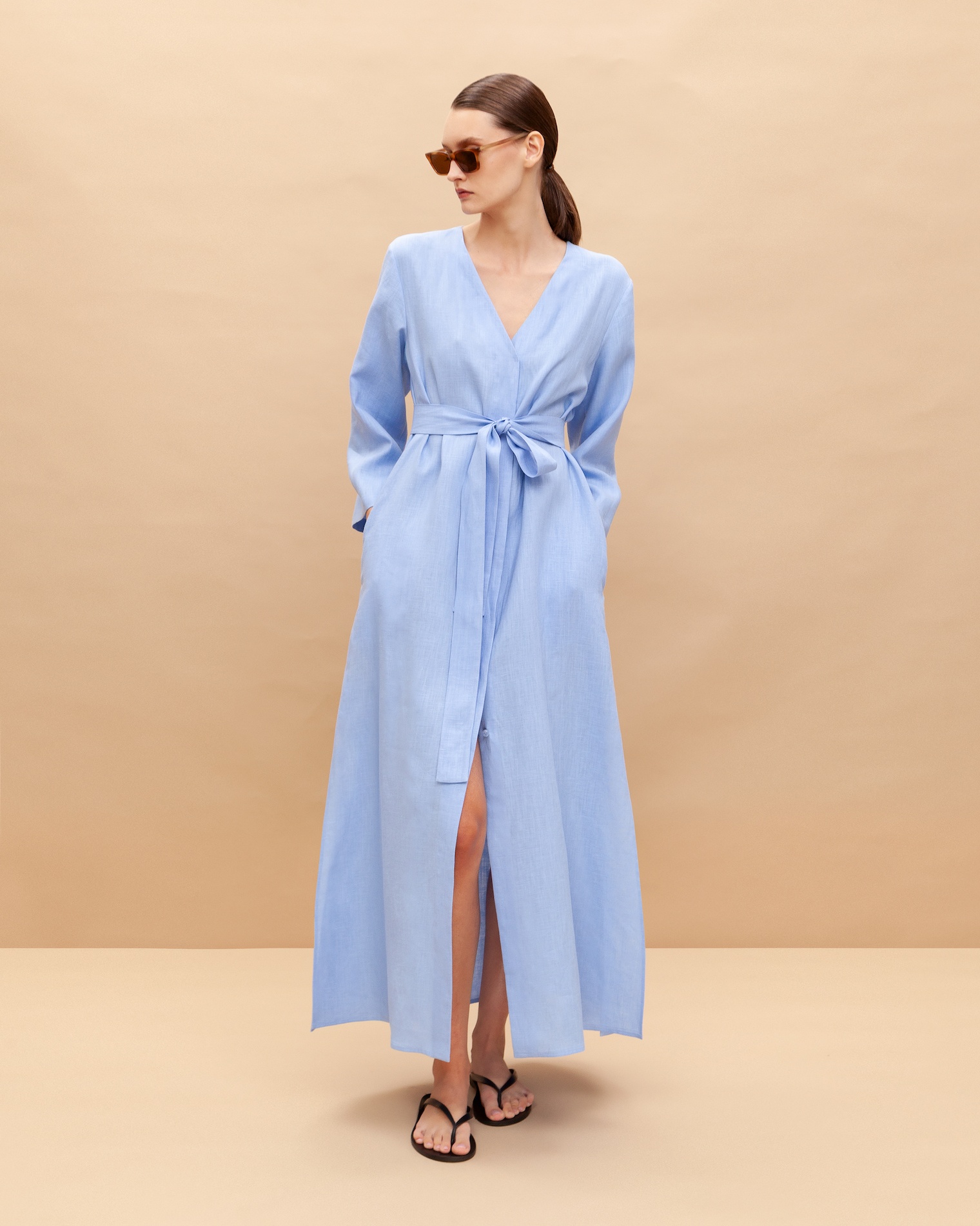 Linen dress with belt