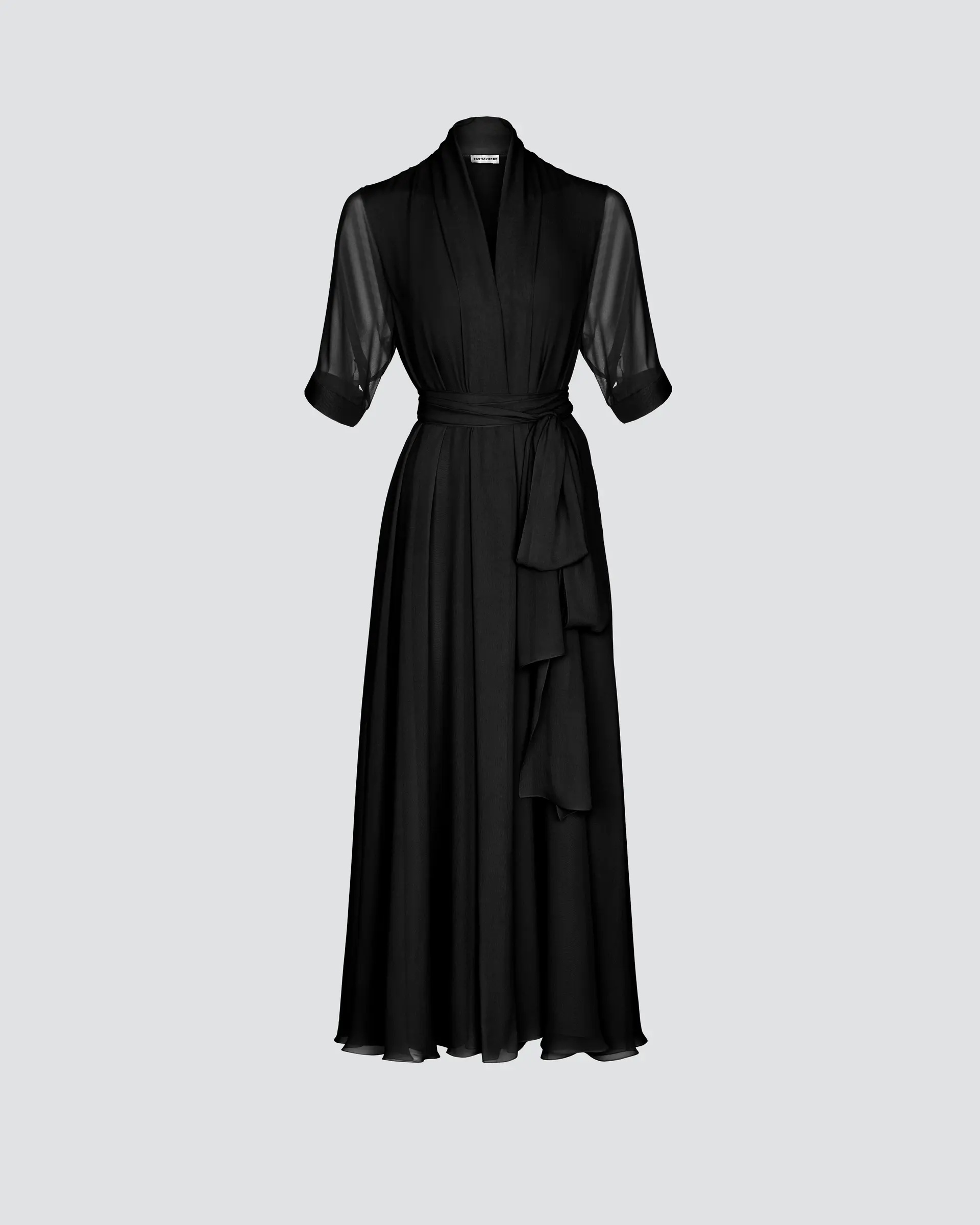 Платье из струящегося шелка