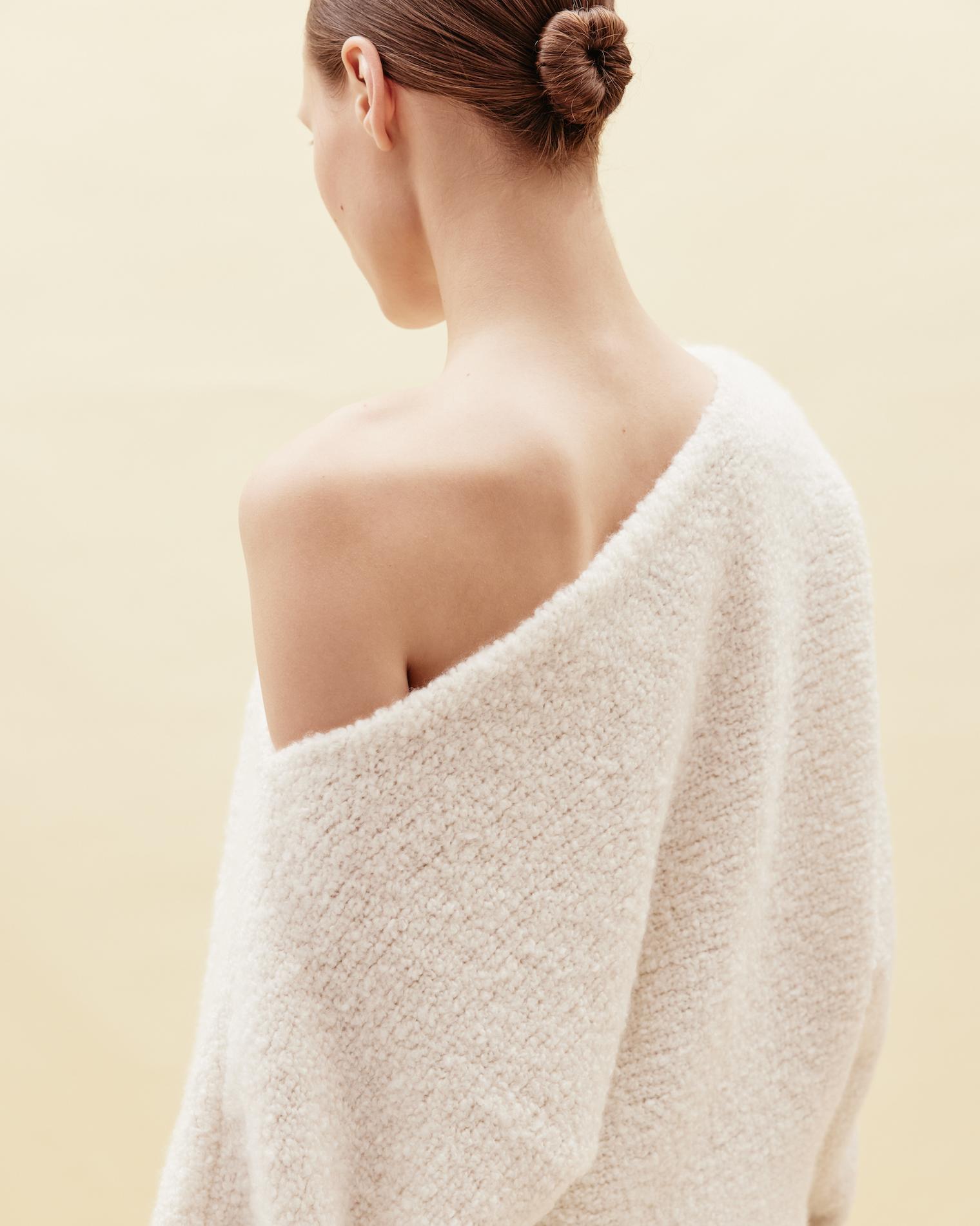 Off-shoulder sweater