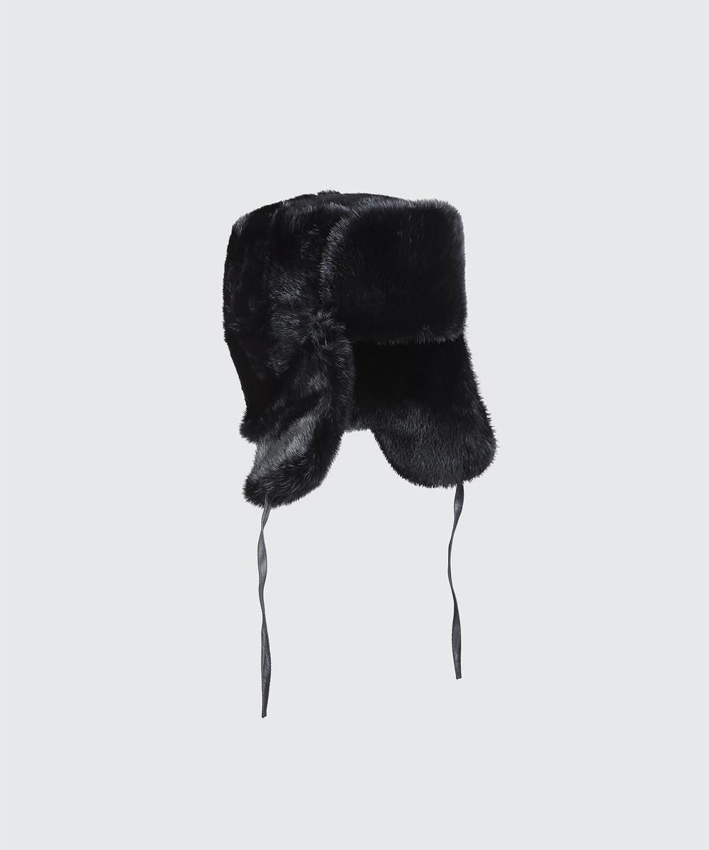 Ushanka hat